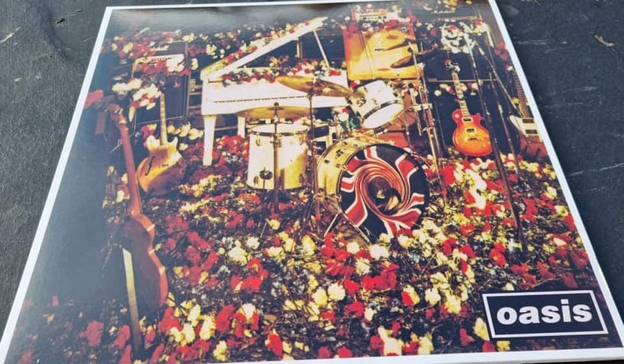 Buy this rare Oasis record by clicking here