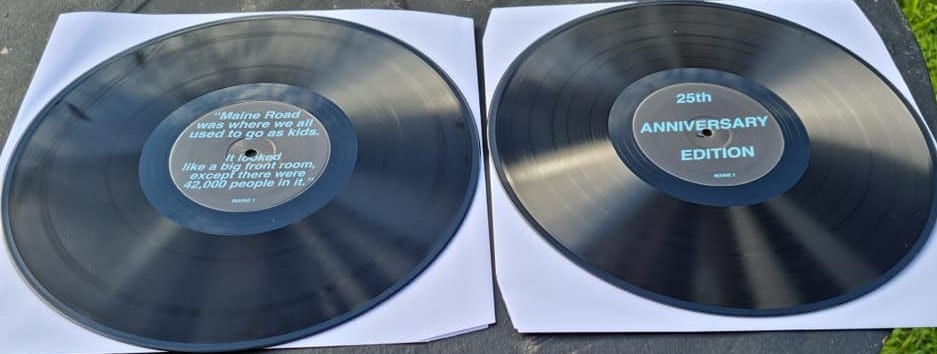 The maine event / ltd to 350 copies, 2lp, on blue vinyl de Oasis