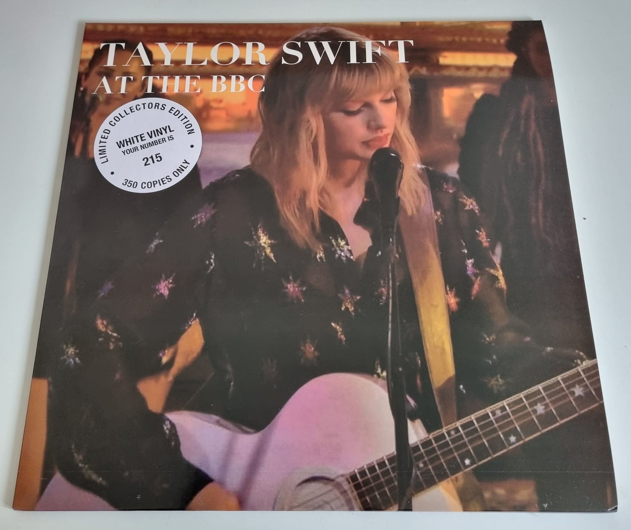 Taylor Swift – At The BBC Radio 1 ライブ Taylor Swift – At The BBC Radio 1 ライブ